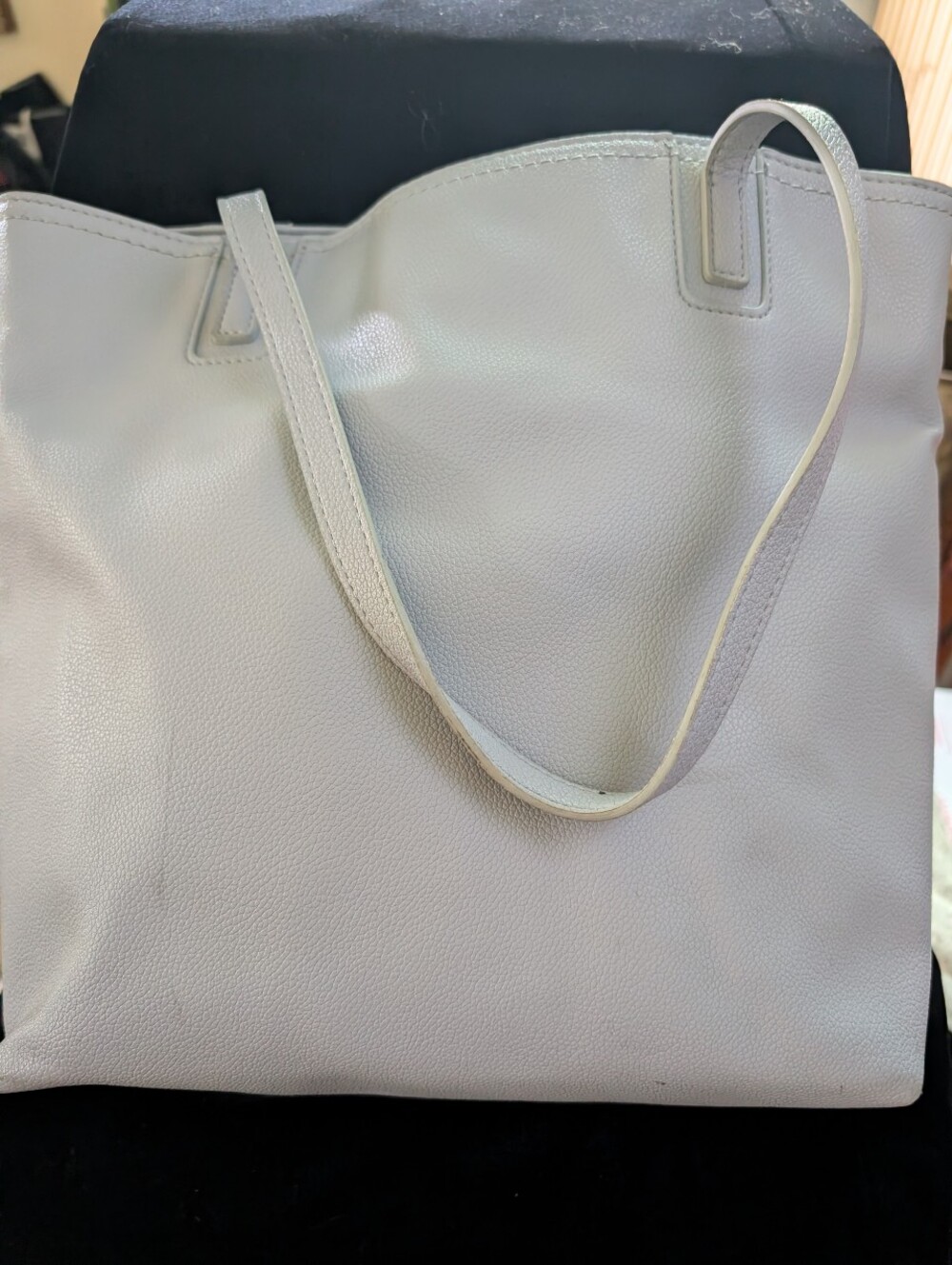 Lauren Conrad Baby Blue Leather Tote Bag - Elegant Everyday Carry